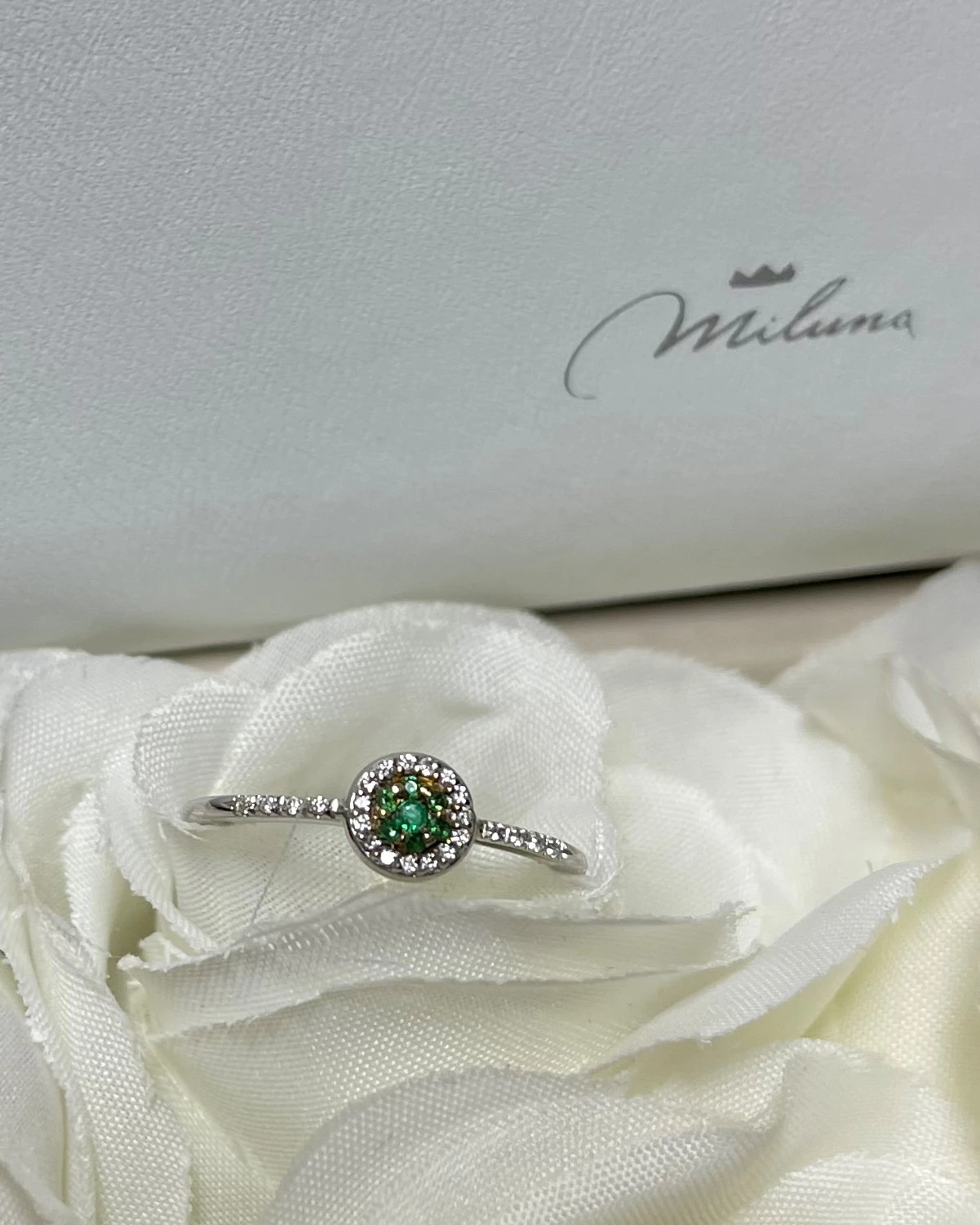 013 Miluna Anello oro con brillanti cod: LID3381